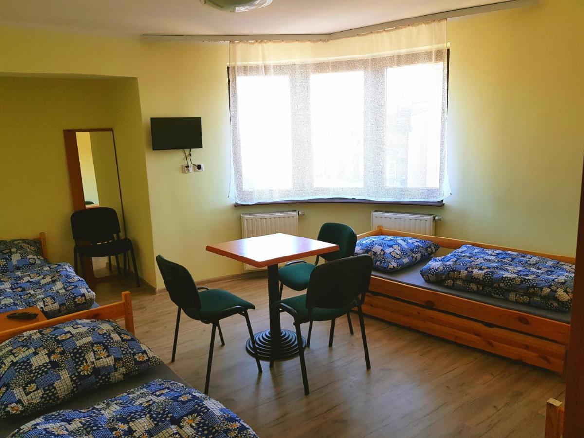 Auberge de jeunesse Gliwicka139 à Katowice Extérieur photo